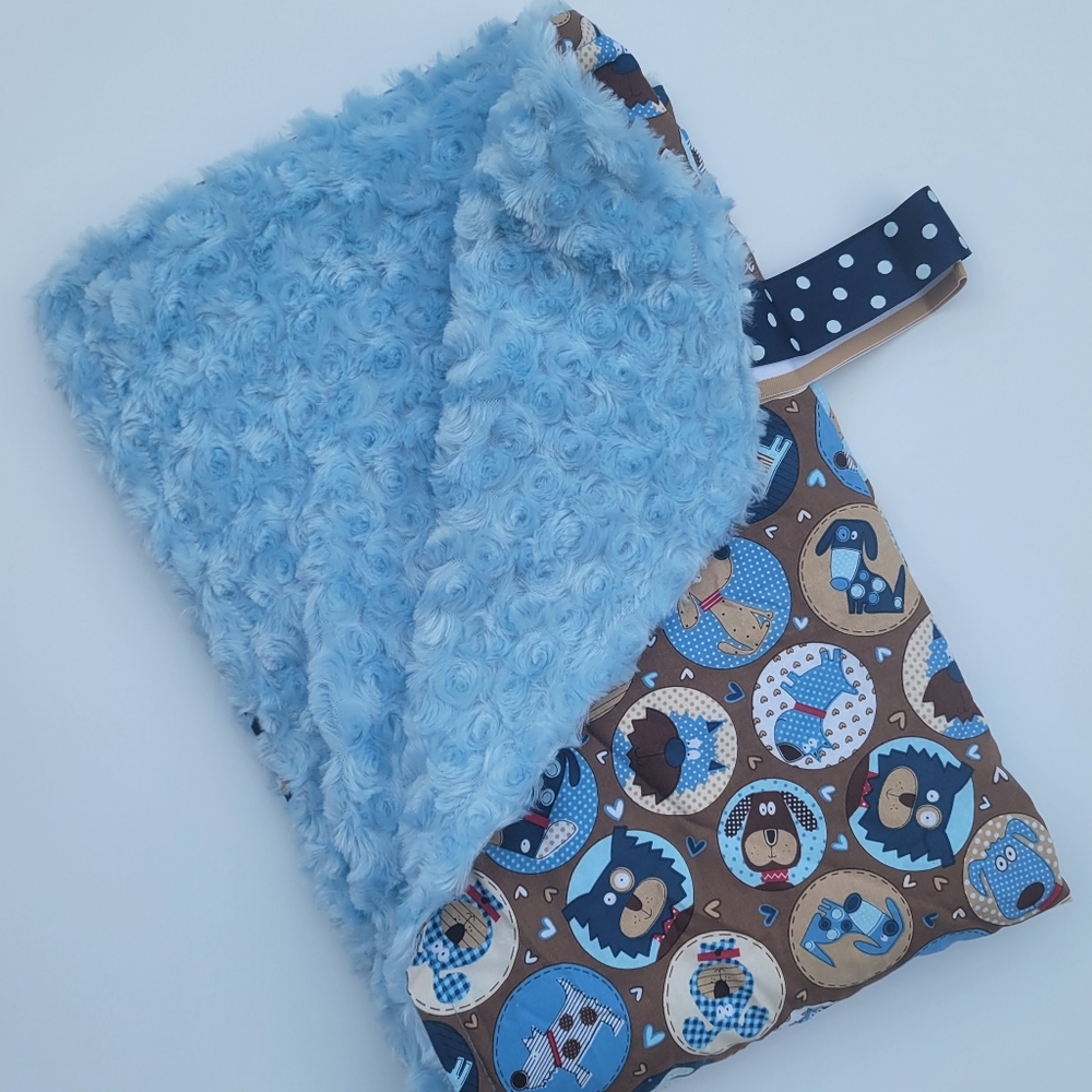 Handmade Woof Woof baby toddler Blanket Sz 35 x 45